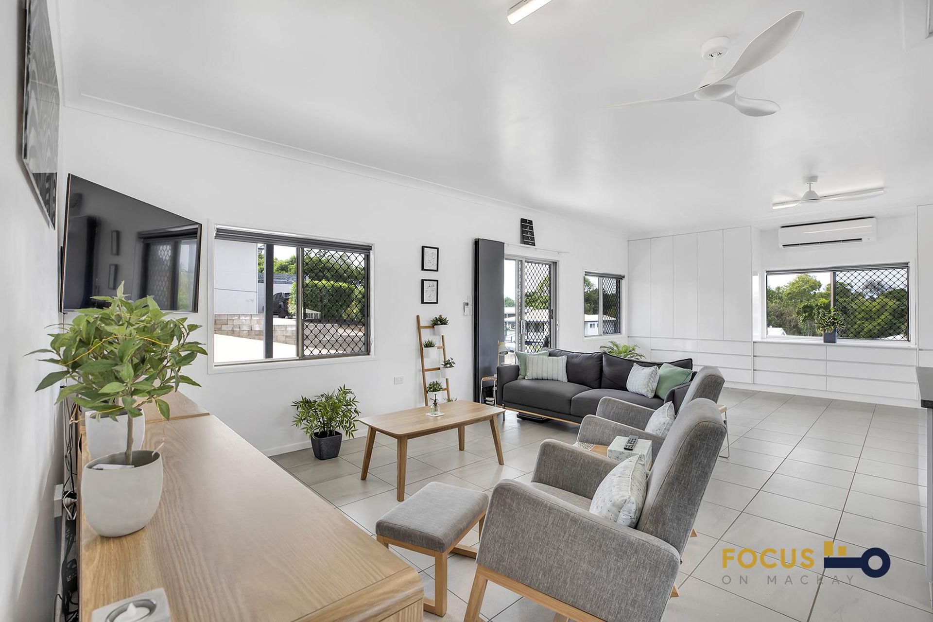 45 Hackett Crt, Campwin Beach