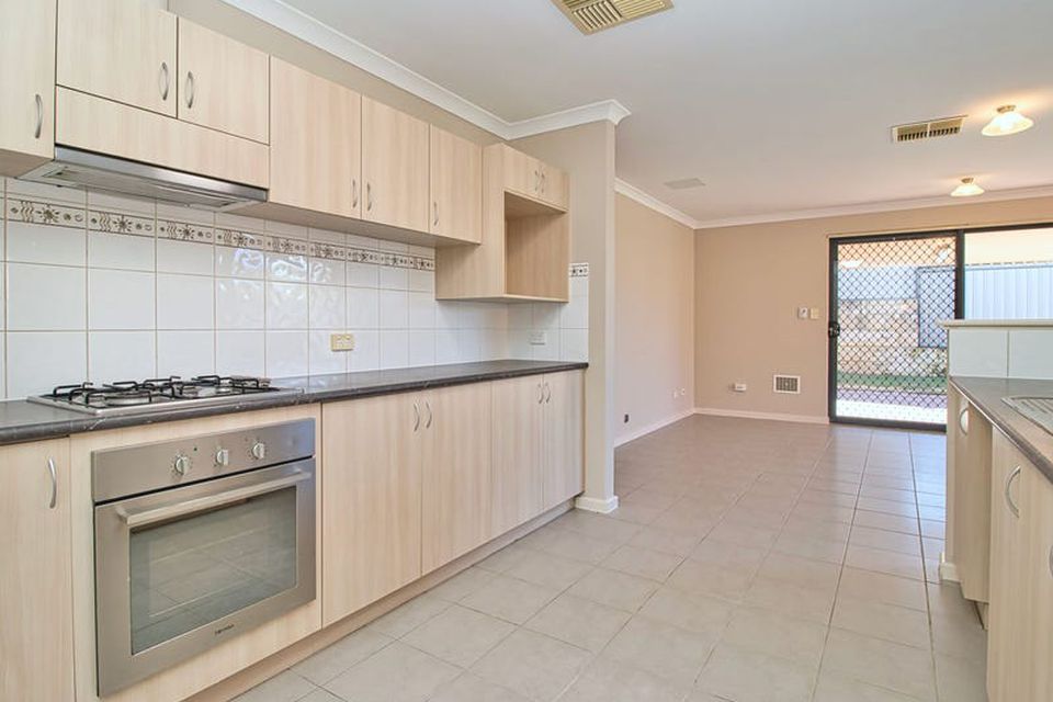 14 Nundle Road , Baldivis