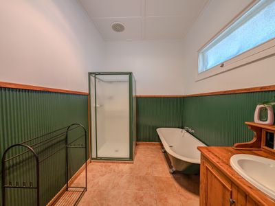 103 McCallum Street, Swan Hill
