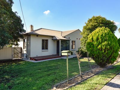 49 Lake Terrace East , Mount Gambier