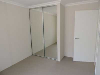8 Kanooka Approach, Baldivis
