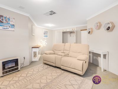 55 Sugarwood Drive, Thornlie