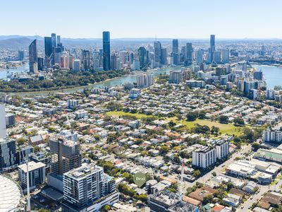 1 / 106 Linton Street, Kangaroo Point