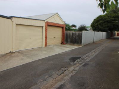 2 / 30 Preston Street, Geelong West