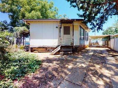 105 Thompson Street, Dubbo