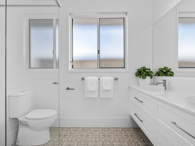 5 Hazell Cct, Victoria Point
