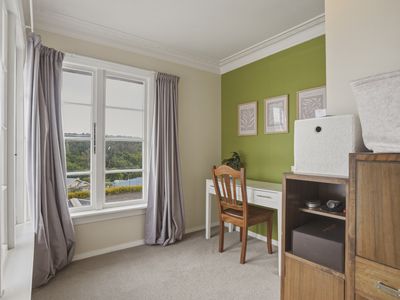 4 Riselaw Road, Calton Hill