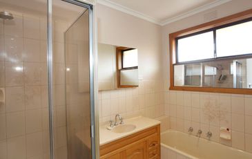 17 Keys Court, Narre Warren