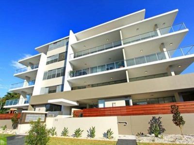 2 / 11-15 Pleasant Avenue, North Wollongong