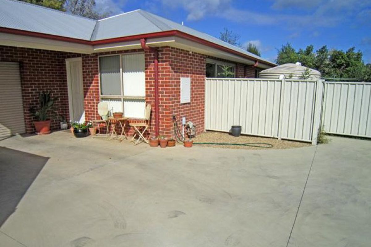 2 / 14 Richards Street, Kyabram