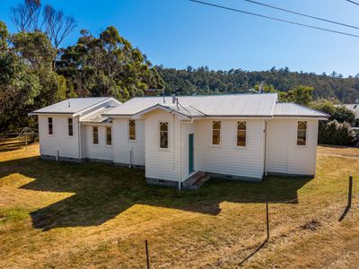 1016 Woodbridge Hill Road, Gardners Bay