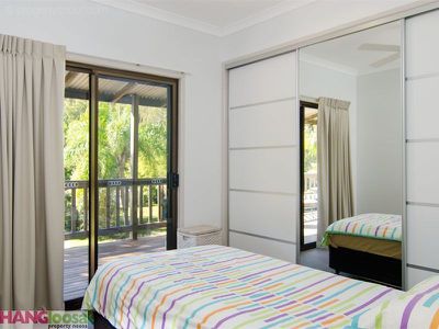 4 Coach Court, Cooroibah