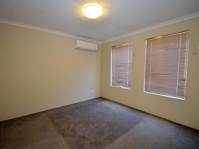 9 / 22 James Street, Cannington