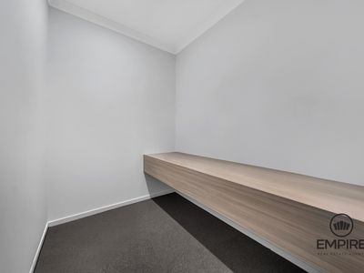 1 Alabaster Street, Clyde North