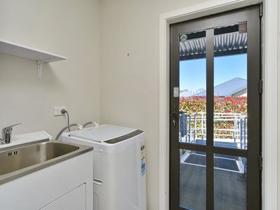 1 / 138 Kerrs Road, Avonside