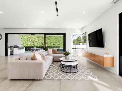 133 Arnold Avenue, Kellyville