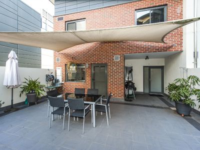 1 / 8 Hordern Street, Victoria Park