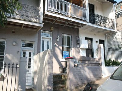 5 Great Thorne Street, Edgecliff