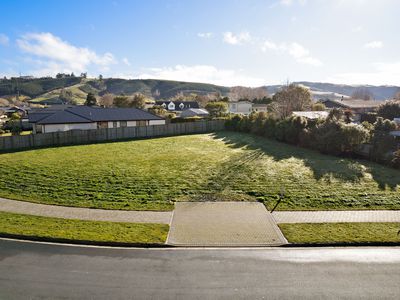 4 Three Kings Court, Outram