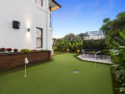 2566 Cressbrook Drive, Hope Island