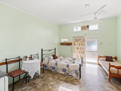 23 Garland Street, Mount Surprise