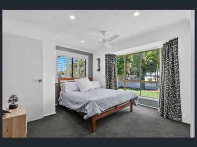 8 SOUTHERDEN STREET, Torquay