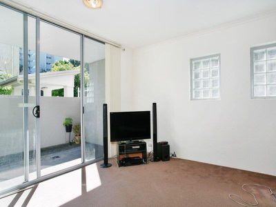 35 / 110 Wellington Street, Waterloo