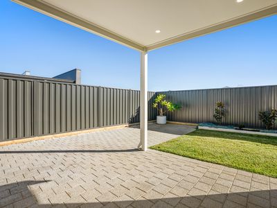 22 ESPIRIT WAY, Baldivis