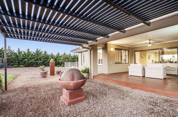 14 Peregrine Road, Oaklands Junction