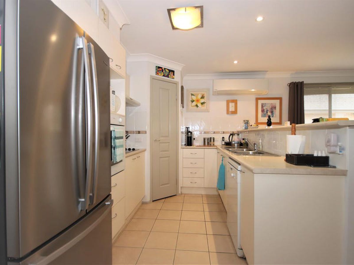 88 Pershing Place, Tanilba Bay, Tanilba Bay - Thumbnail 5