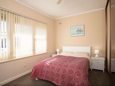 4 Comet Avenue, Netley
