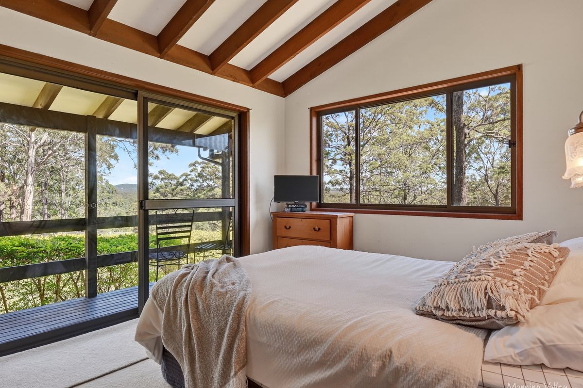 467 Tallwood Drive, Rainbow Flat