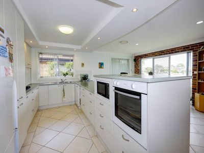 1 Victor Parade, Forster