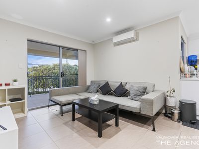 4 / 150 Ravenswood Drive, Nollamara