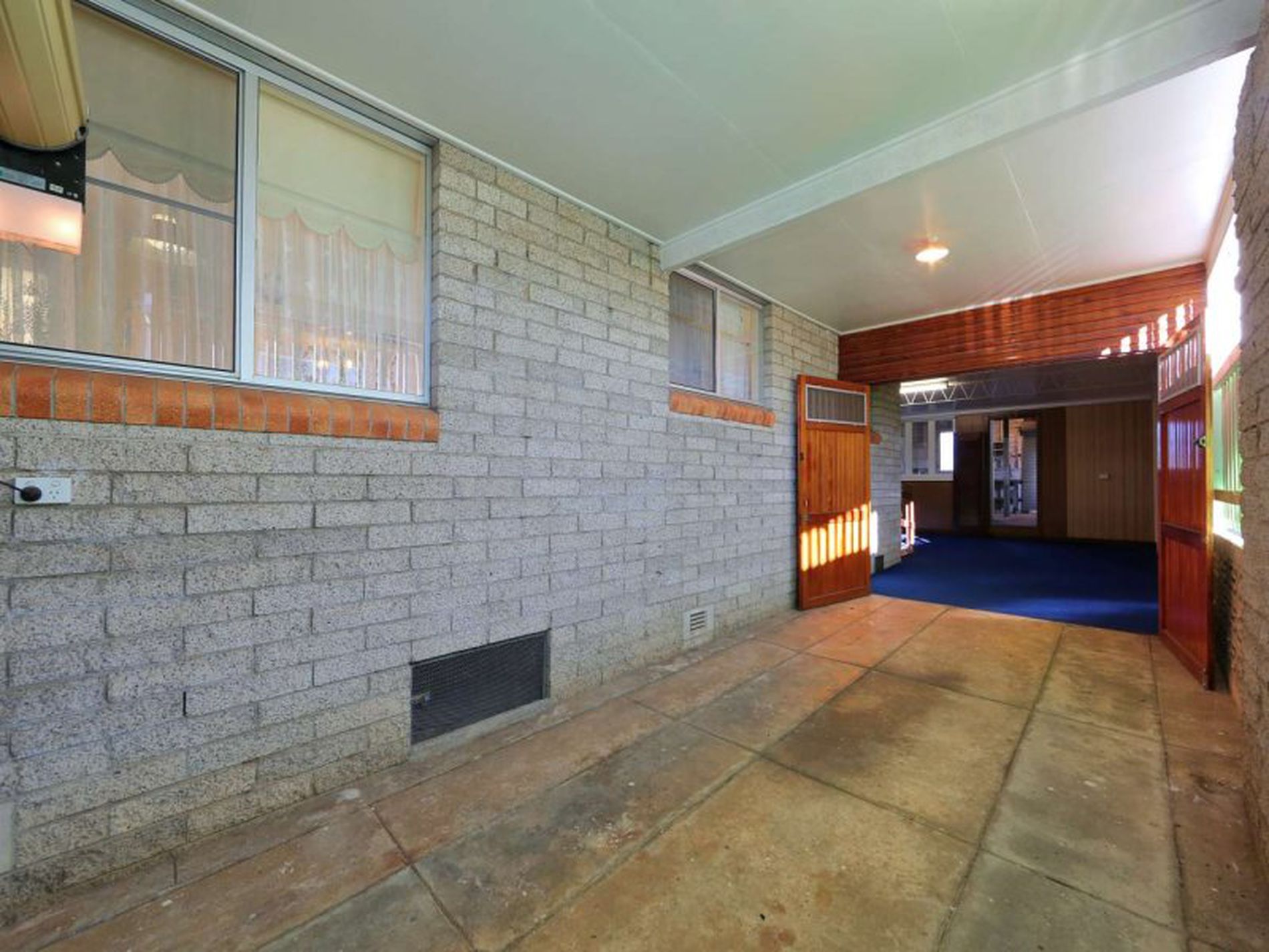 8 Black Street, Norville
