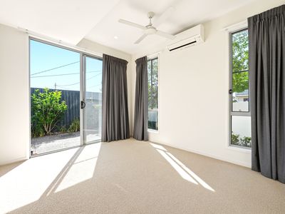 1 / 43 King Street, Woody Point