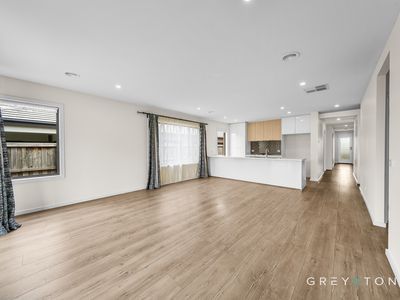 48 Galveston Avenue, Fraser Rise