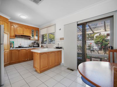 2 / 44 Cooper Street, Essendon