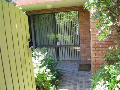 6 / 12 Coolidge Street, Como