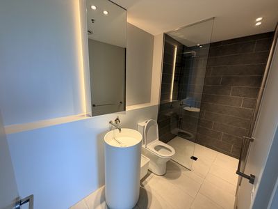 1214 / 161 Emu Bank, Belconnen