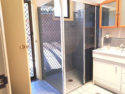 33 Chifley Drive, Dubbo