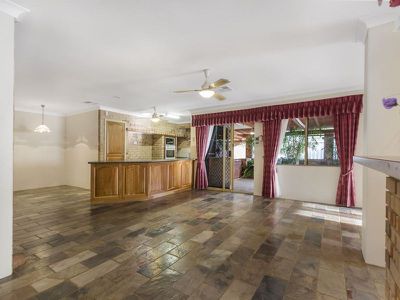 6 Russley Grove, Yanchep