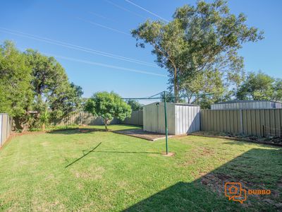 4 / 10 Sturt Circle, Dubbo