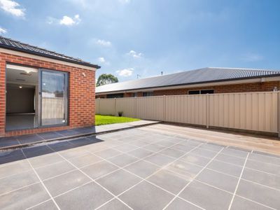 53 VICTORIA CROSS PARADE, Wodonga