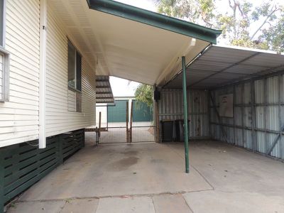 8 Lawson Drive, Moranbah