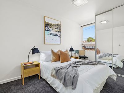 7 / 276A Domain Road, South Yarra