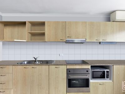 610 / 18 Coral Street, The Entrance