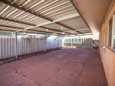 16 Nanba Street, Newman