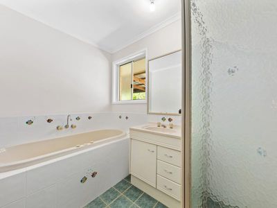 71 Coolah Place, Cooroibah