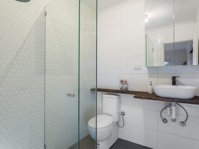 1A Fern Grove, Rye